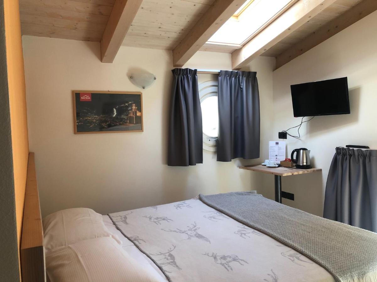 Marzia Lounge Hotel Bormio Exterior photo